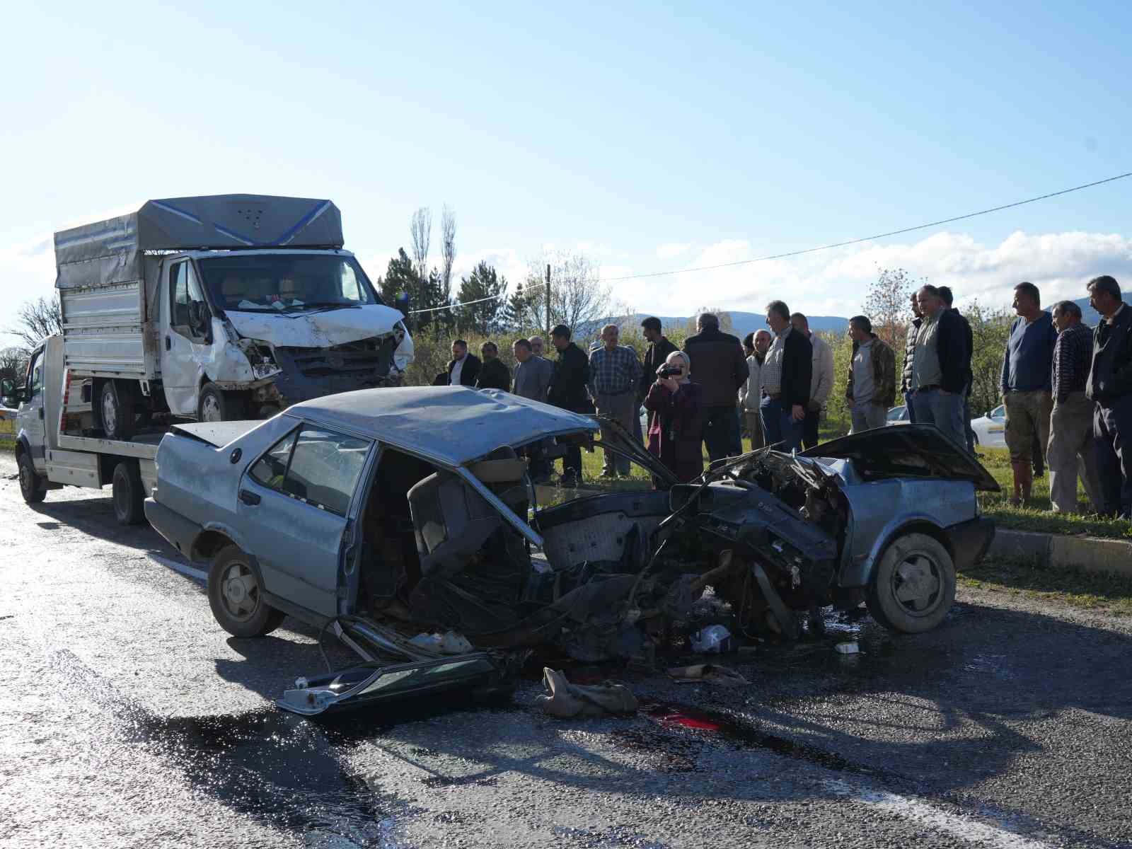 İkiye bölünen Tofaş’ın sürücüsü ölmüştü: Güvenlik kamerası görüntüleri ortaya çıktı 7 ikiye bolunen tofasin surucusu olmustu guvenlik kamerasi goruntuleri ortaya cikti 3