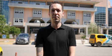 ikiz-cocuklarini-alamayan-babanin-feryadi-cocuklarimin-bana-verilmesini-istiyorum-58THGjlg.jpg