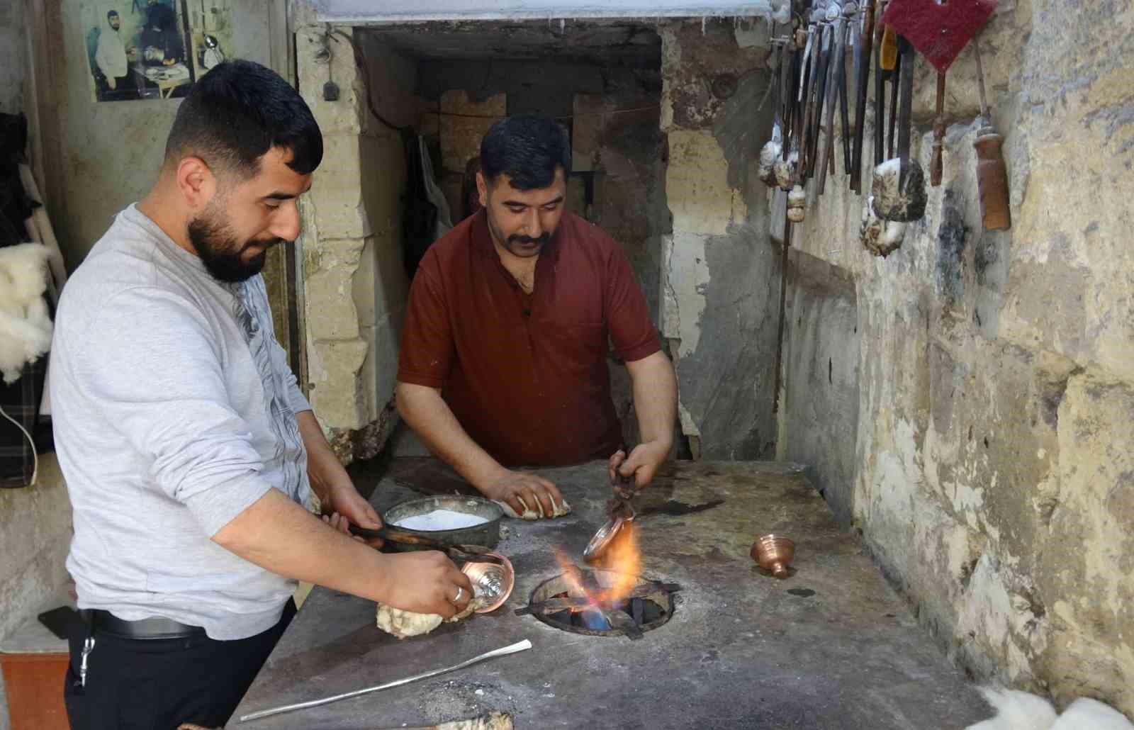 ikiz kardesler baba meslegini yasatiyor 4 187vcnYh