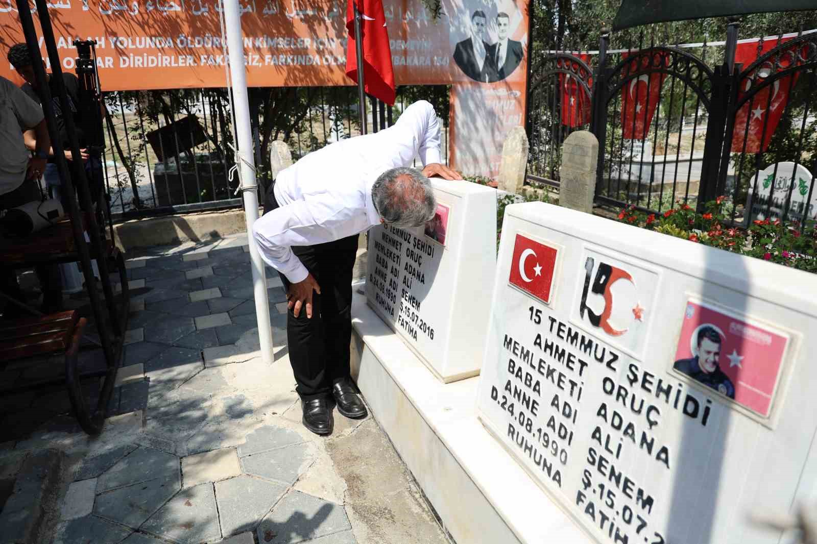ikiz sehitlerin babasi allah bizi vatansiz yurtsuz birakmasin 8 sT11EDM1