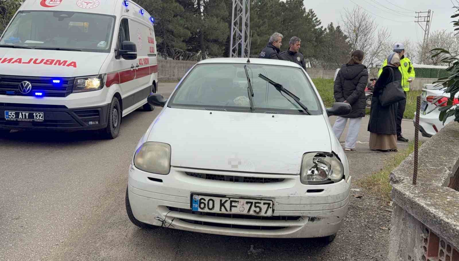 ilac firmasinin motosikleti doktorun aracina carpti 1 yarali 3 ZyTQTCRl