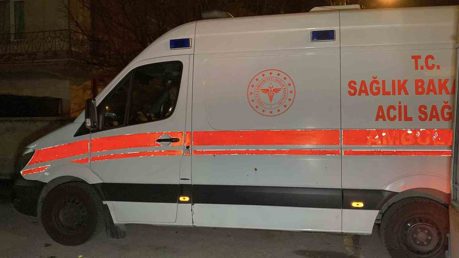 ilaclama yapilan apartmandaki 7 kisi hastanelik oldu 8 37sABVBB