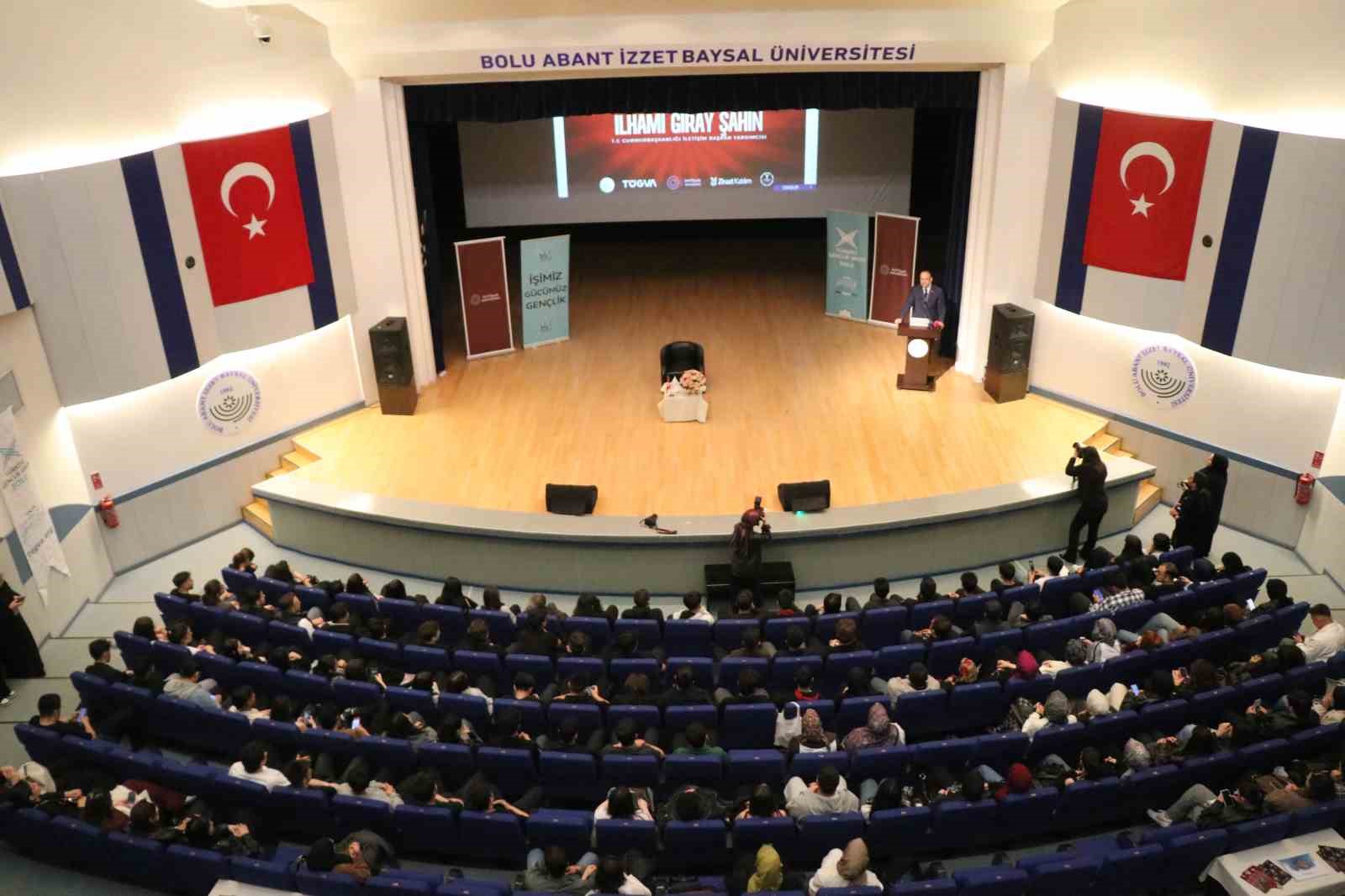 iletisim baskan yardimcisi sahin teknoloji bagimliligi sosyal izolasyona neden oluyor 6 EyB3ESha