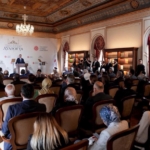 iletisim-baskani-burhanettin-duran-ayasofyanin-ibadete-acilmasi-adeta-bir-kizilelmaydi-mukdlLVJ.jpg