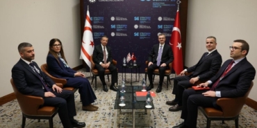iletisim-baskani-duran-kktc-disisleri-bakani-ertugruloglu-ile-gorustu-ZEYFJ4wf.jpg