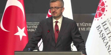 iletisim-baskani-duran-turkiye-son-25-yilda-kuresel-ekonominin-firtinali-sularinda-siginilacak-bir-guvenli-BIiCpGwN.jpg