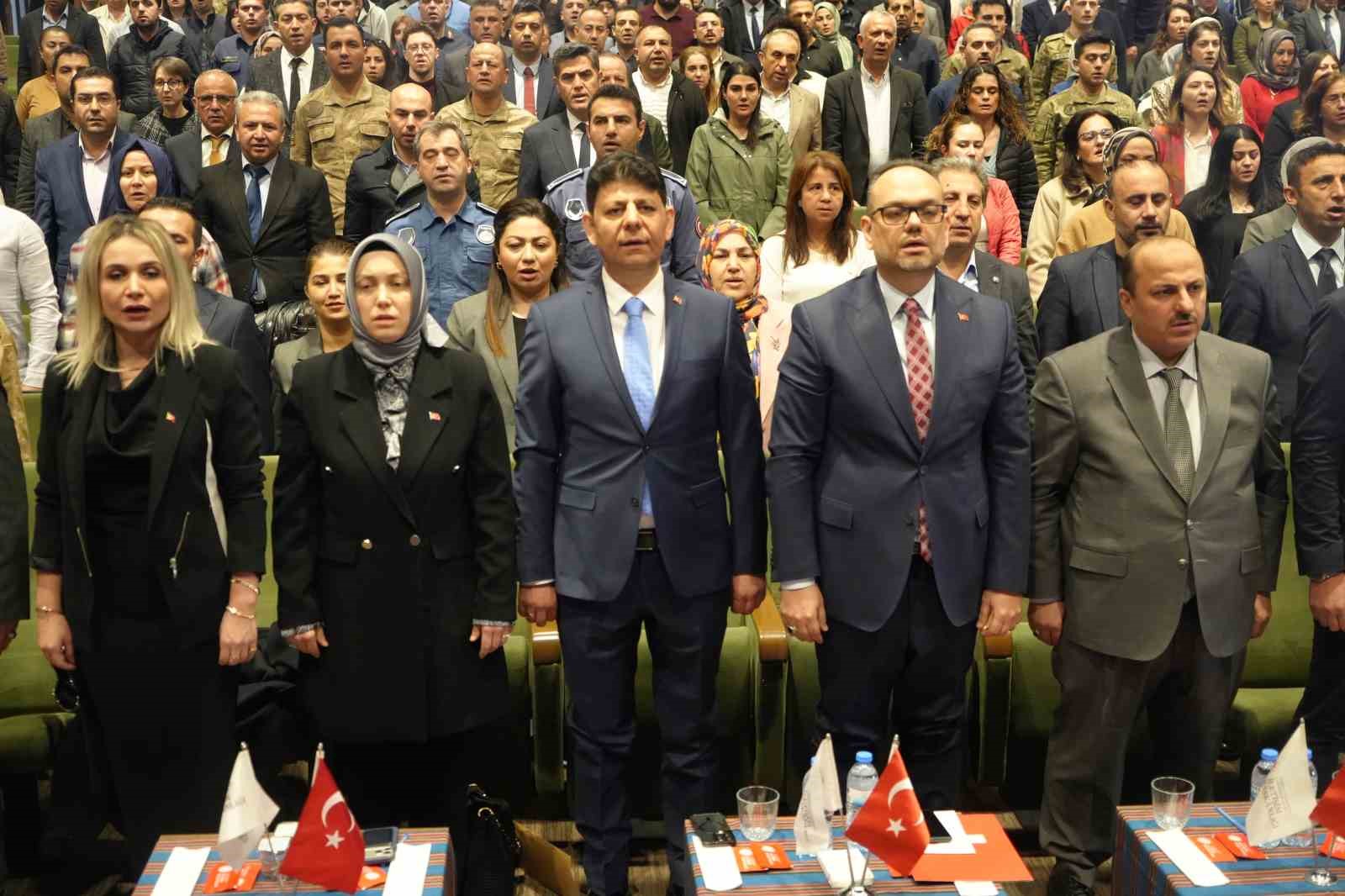iletisimin yeni yuzyili egitim programi gaziantepte duzenlendi 1 ySjHgGIS
