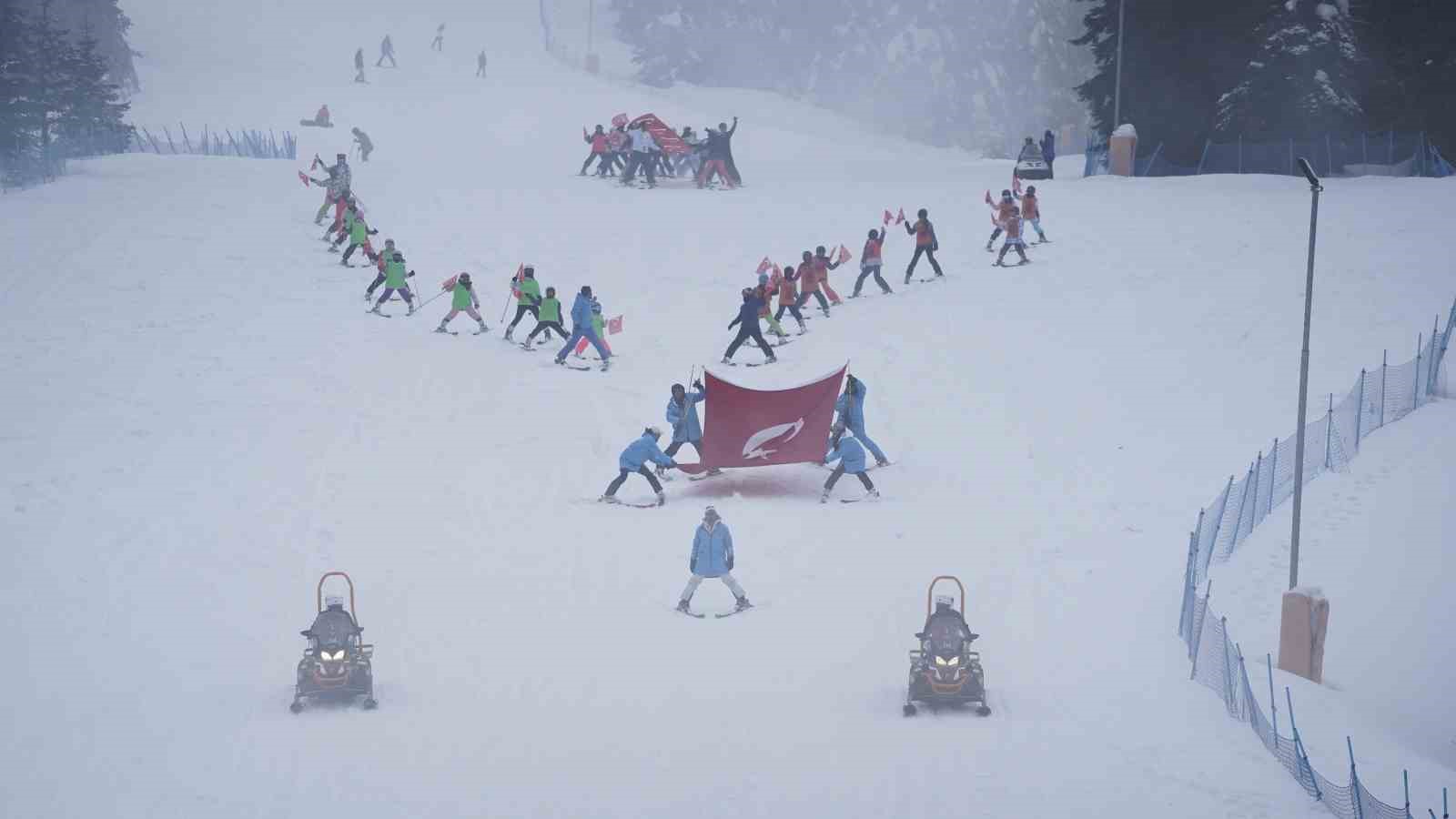 Ilgaz Dağı’nda Sevgililer Günü’nde düzenlenen festival yoğun ilgi gördü 4 ilgaz daginda sevgililer gununde duzenlenen festival yogun ilgi gordu 0 tYLdS824