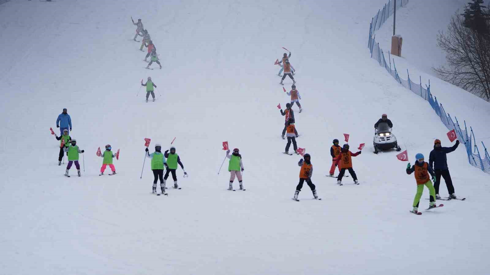 Ilgaz Dağı’nda Sevgililer Günü’nde düzenlenen festival yoğun ilgi gördü 6 ilgaz daginda sevgililer gununde duzenlenen festival yogun ilgi gordu 2