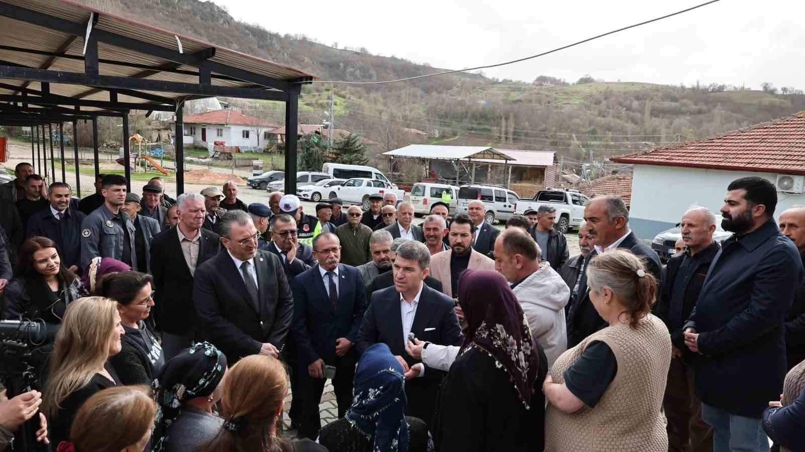 ilk gunku sevgiyle 67 yildir ayni yastiga bas koyuyorlar 7 WPMf7haX