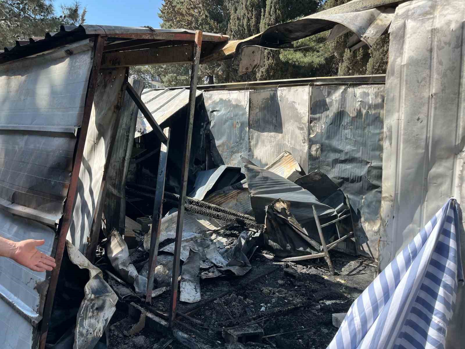 İlk işinin 4’üncü günü benzin dökülerek katledildiği ortaya çıktı 4 ilk isinin 4uncu gunu benzin dokulerek katledildigi ortaya cikti 0 pKdDqSlU