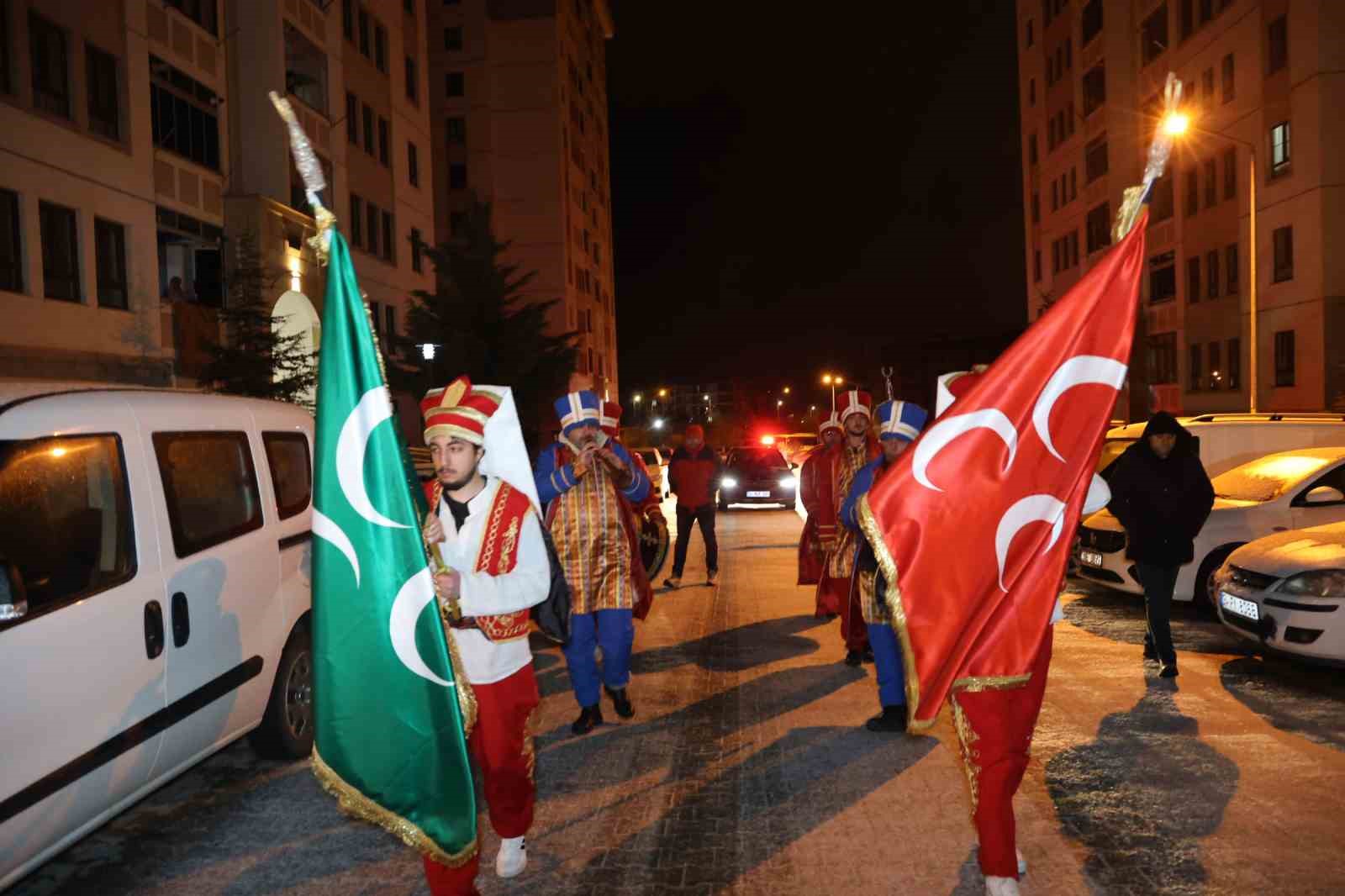ilk sahura mehteranla kalktilar 2 jPNprlYH