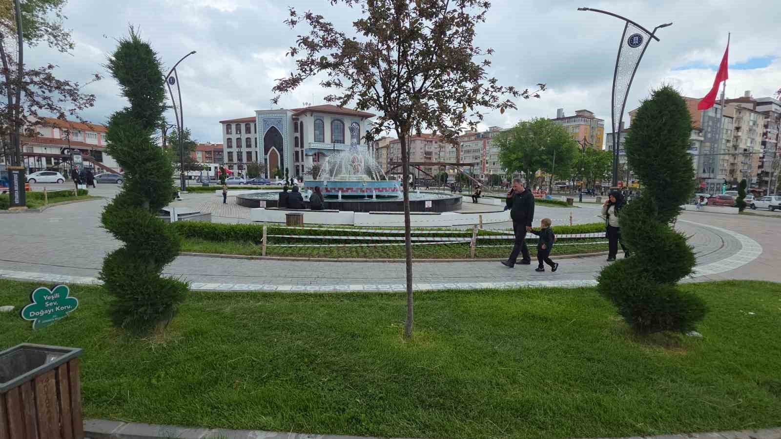 ilkbahar kutahyaya ayri bir guzellik katti 8 EWNlgR79