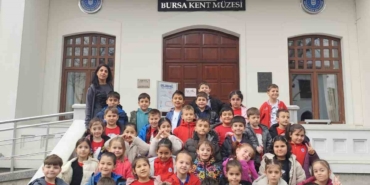ilkokul-ogrencileri-kent-muzesinde-tarihe-yolculuk-yapti-zXVA8Mmc.jpg
