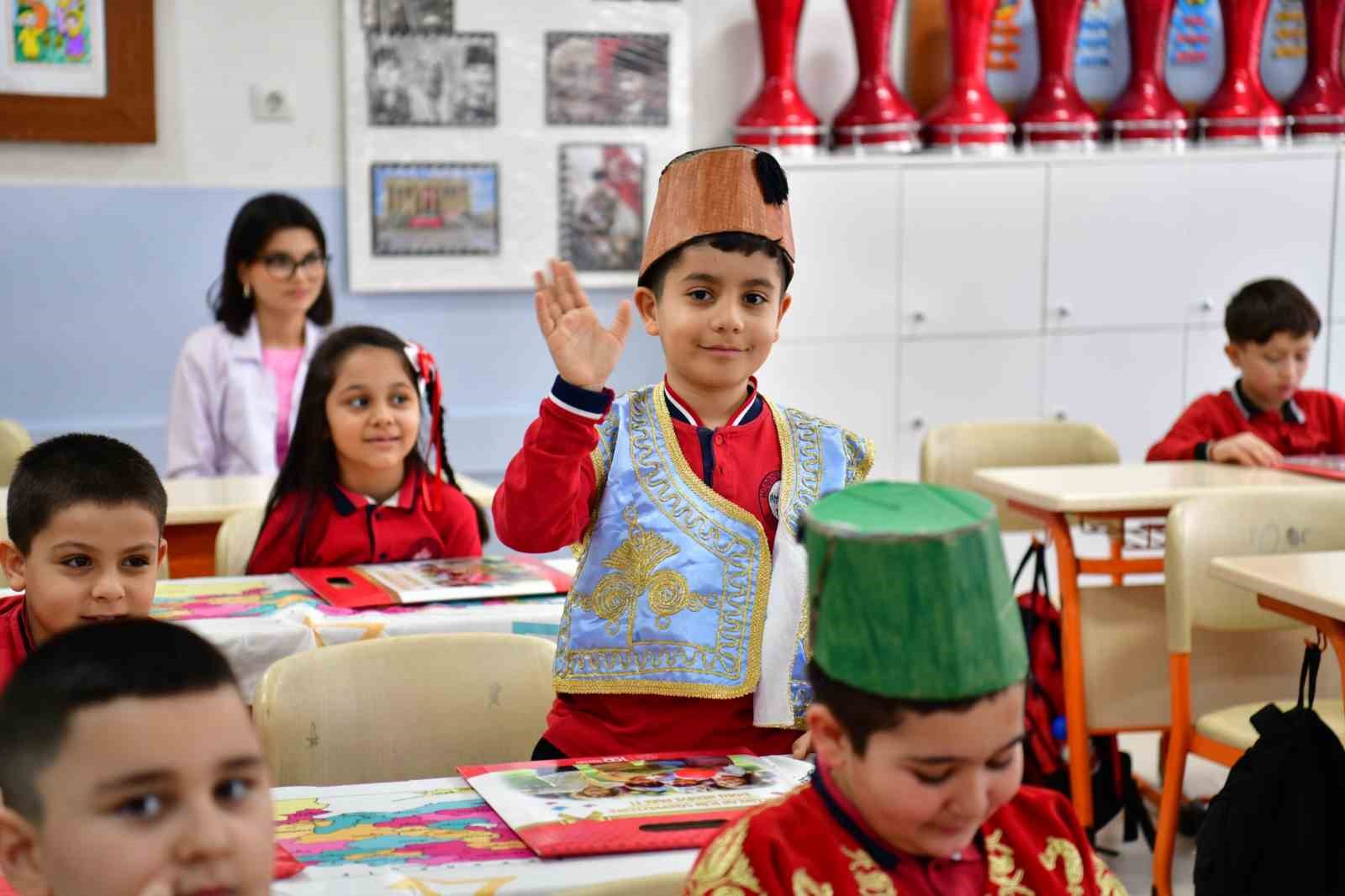 ilkokul ogrencileri ramazani manilerle karsiladi 0 nmsLGHFH