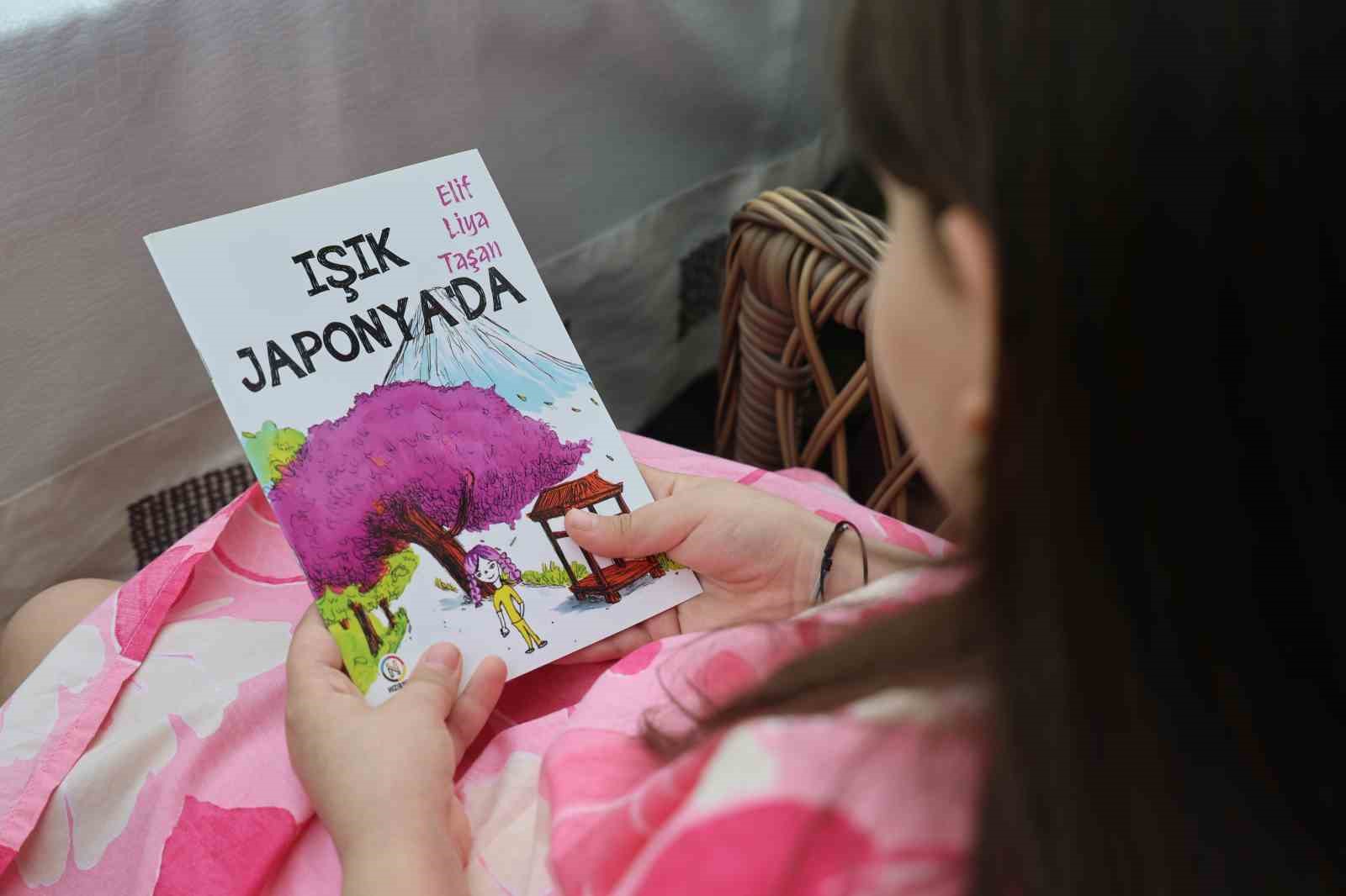 ilkokul ogrencisi minik kiz kitap yazdi 4 CEXwvm3H