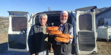 imece-usuluyle-pide-dagitiliyor-pide-girmeyen-ev-kalmiyor-RmlVfKKF.jpg