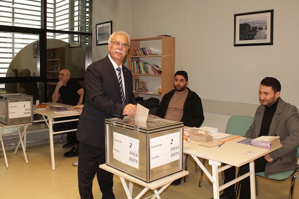 imo bursada serdar atilla erdem guven tazeledi 2 3TH18DSX