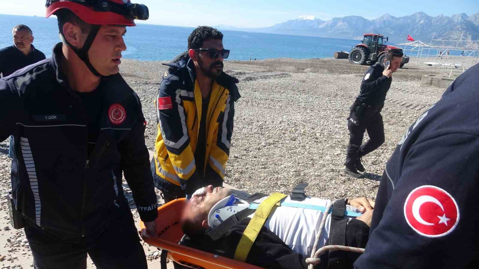 incir agaci hayatini kurtardi falezlerde 20 metre yukseklikten dusen adam yaralandi 5 qrLbEHQt