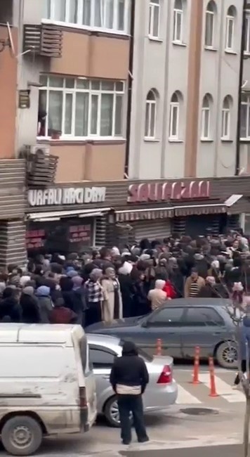 indirimi duyan erkekler de kostu 2