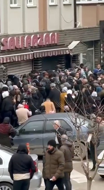 indirimi duyan erkekler de kostu 4 72UypgVT