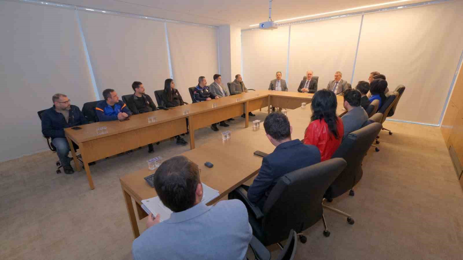 inegol belediyesi personeline ileri excel egitimi 0