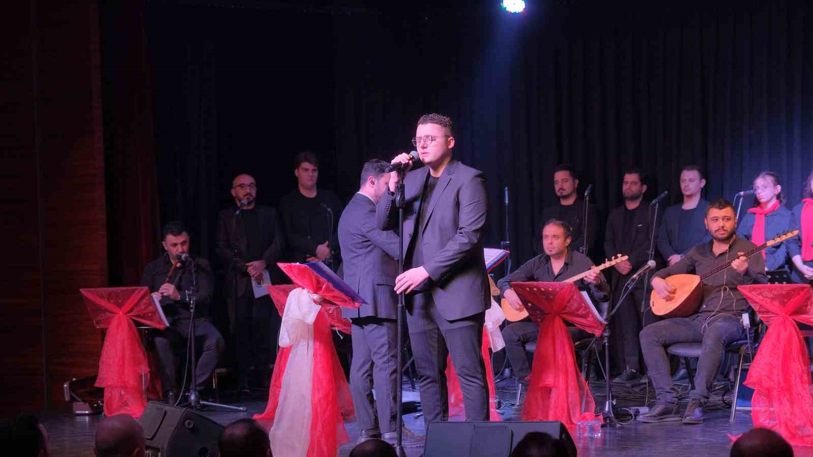 inegol belediyesi thm genclik korosundan kulaklarin pasini silen konser 1 IaK5i7G5