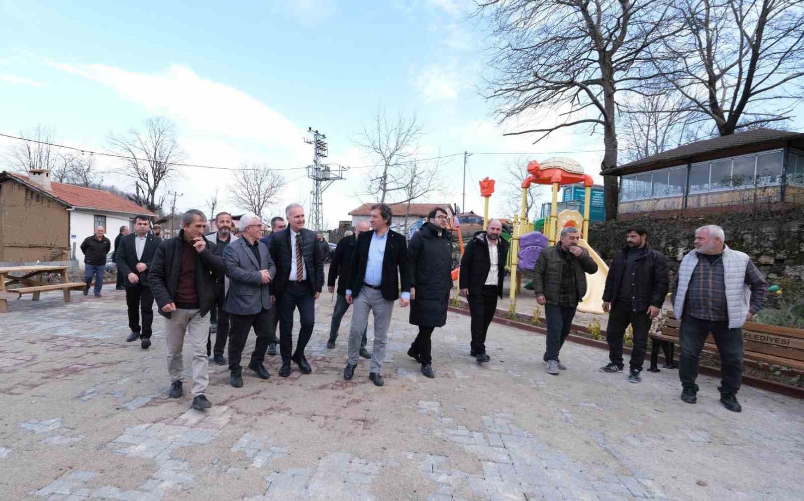 inegol belediyesinden iclaliye mahallesinde meydan duzenlemesi 3 b56E9nqi