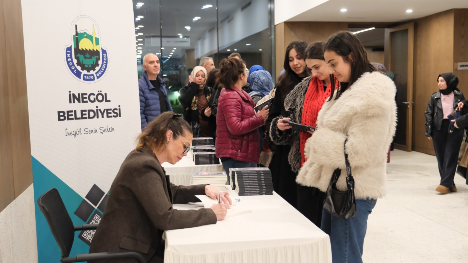 inegol belediyesinden otizm farkindaligini arttiran seminer 1