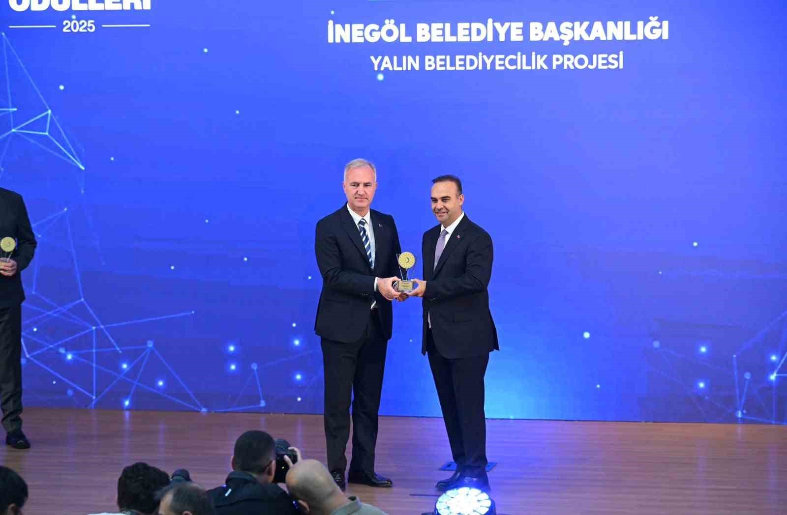 inegol belediyesinin yalin belediyecilik projesine bakanliktan verimlilik odulu 0