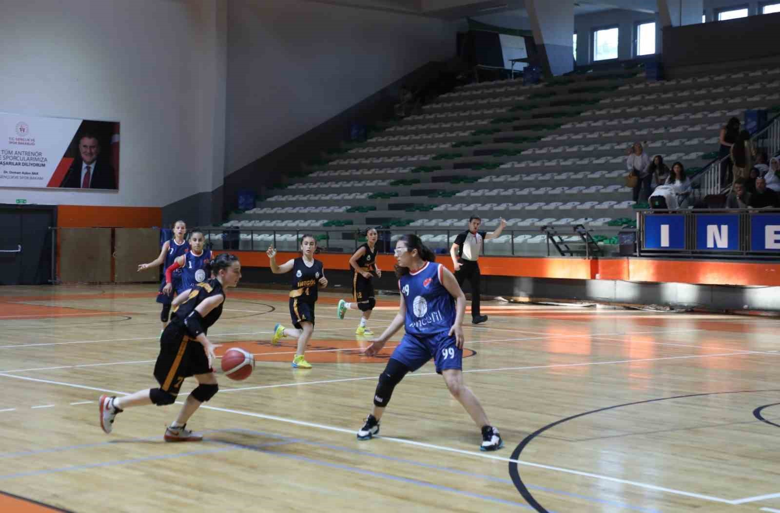 inegol belediyespor u12 kiz basketbol takimi bursa ucuncusu oldu 1 6zn6iVLM
