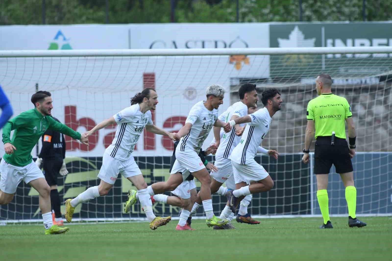 İnegöl Kafkas Spor Kulübü şampiyon oldu, 2. Lig’e yükseldi 5 inegol kafkas spor kulubu sampiyon oldu 2 lige yukseldi 1 2Dtkis9t