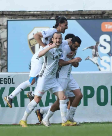 inegol-kafkas-spor-kulubu-sampiyon-oldu-2-lige-yukseldi-BUY5rS9F.jpg