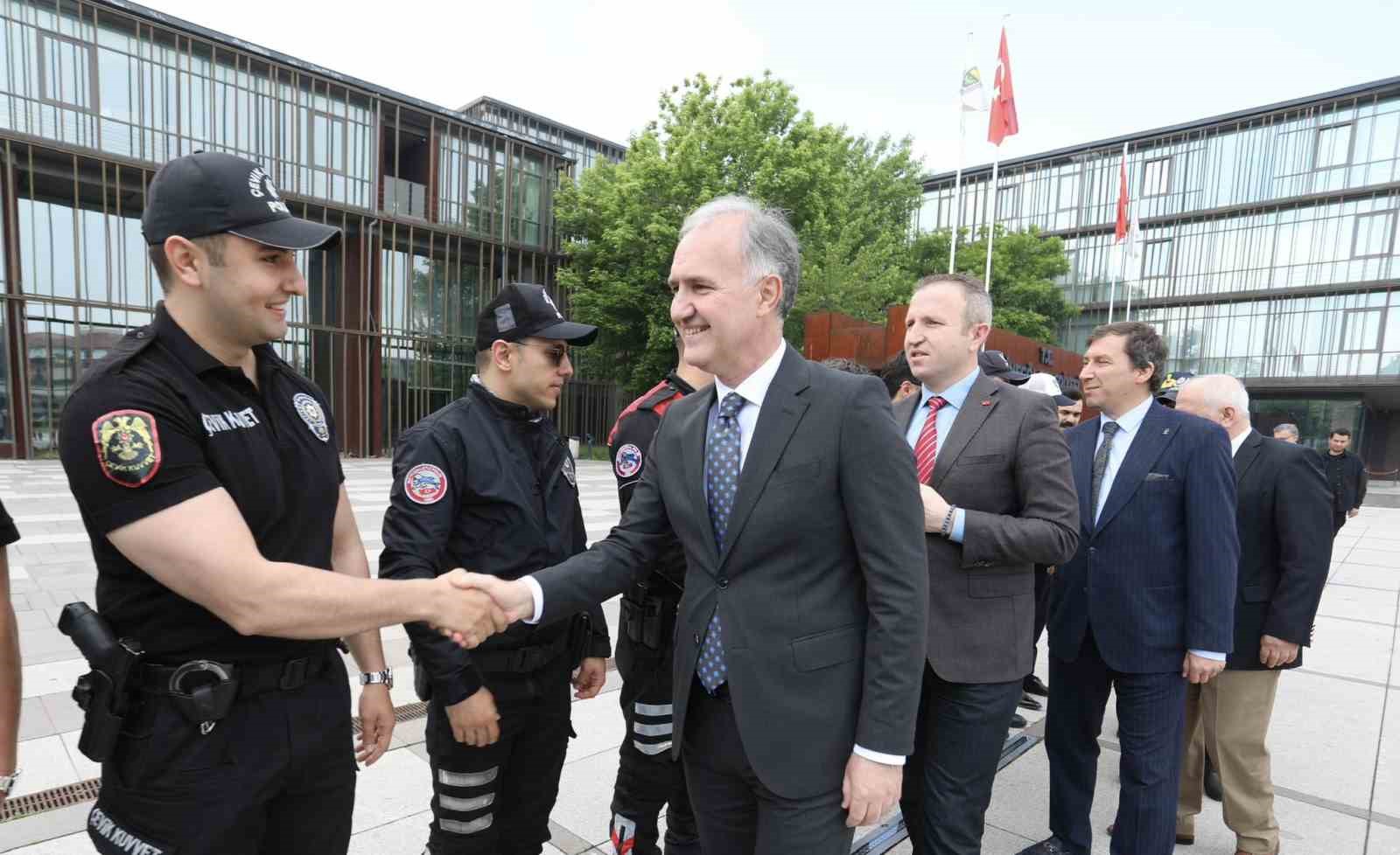 inegol protokolu bayramlasma toreninde bulustu 2 RUMYTepM