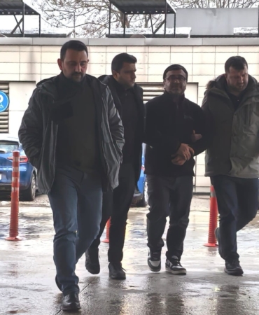 inegolde-11-yil-hapis-cezasi-ile-aranan-firariyi-polis-yakaladi-sea2BL6m.jpg