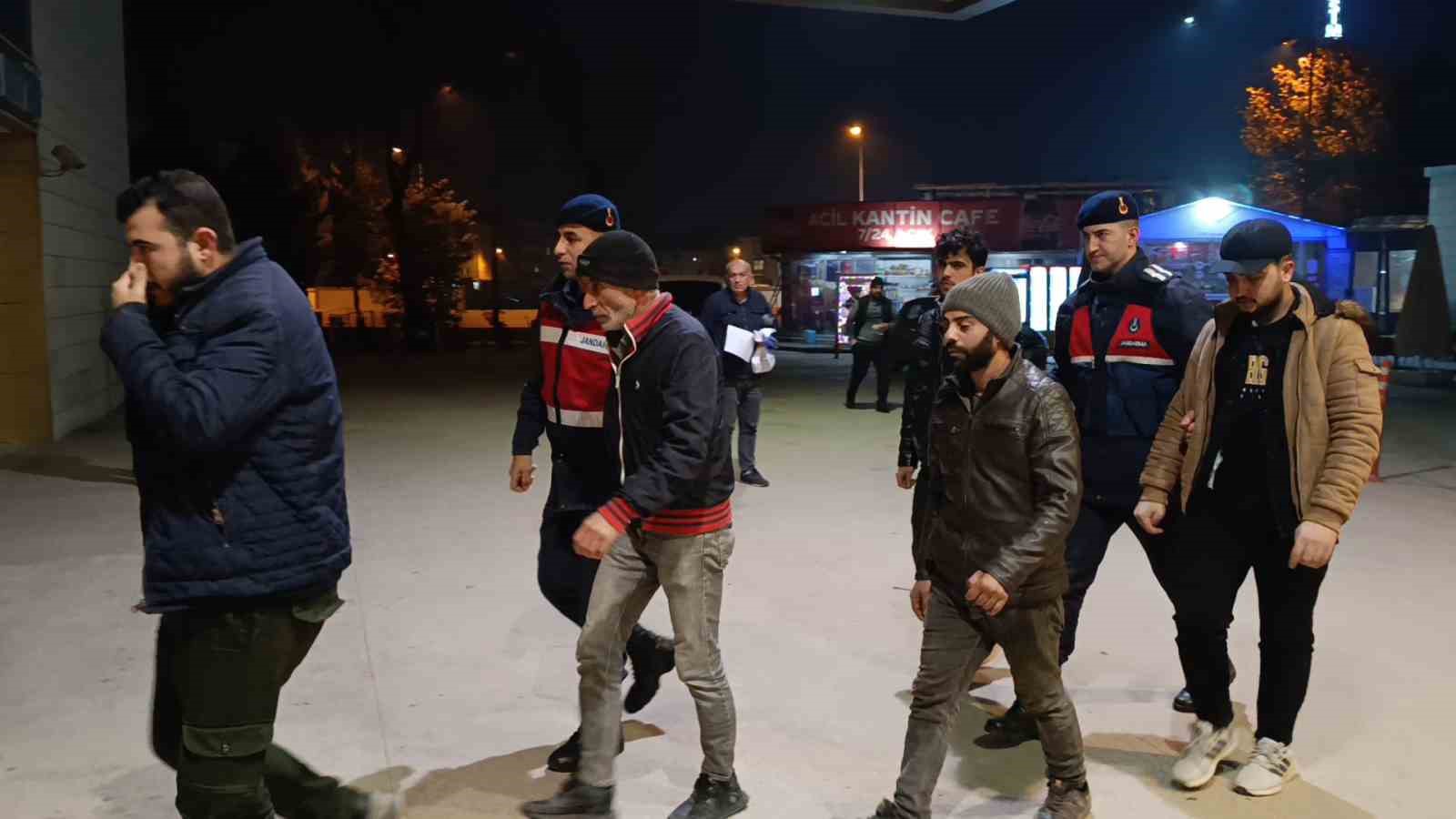inegolde 8 kacak gocmen yakalandi 0 587VHgSk