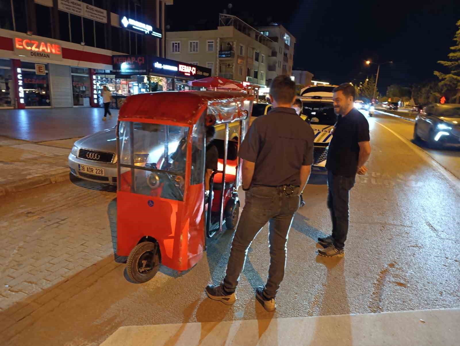 İnegöl’de alkolmetreyi üflemeyen sürücüye 192 bin 800 TL ceza 7 inegolde alkolmetreyi uflemeyen surucuye 192 bin 800 tl ceza 3 iqp7rffK