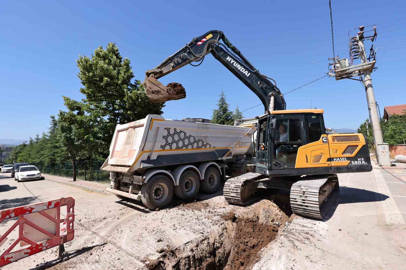İnegöl’de altyapı hamlesi 8 inegolde altyapi hamlesi 4 6ltOC3e1