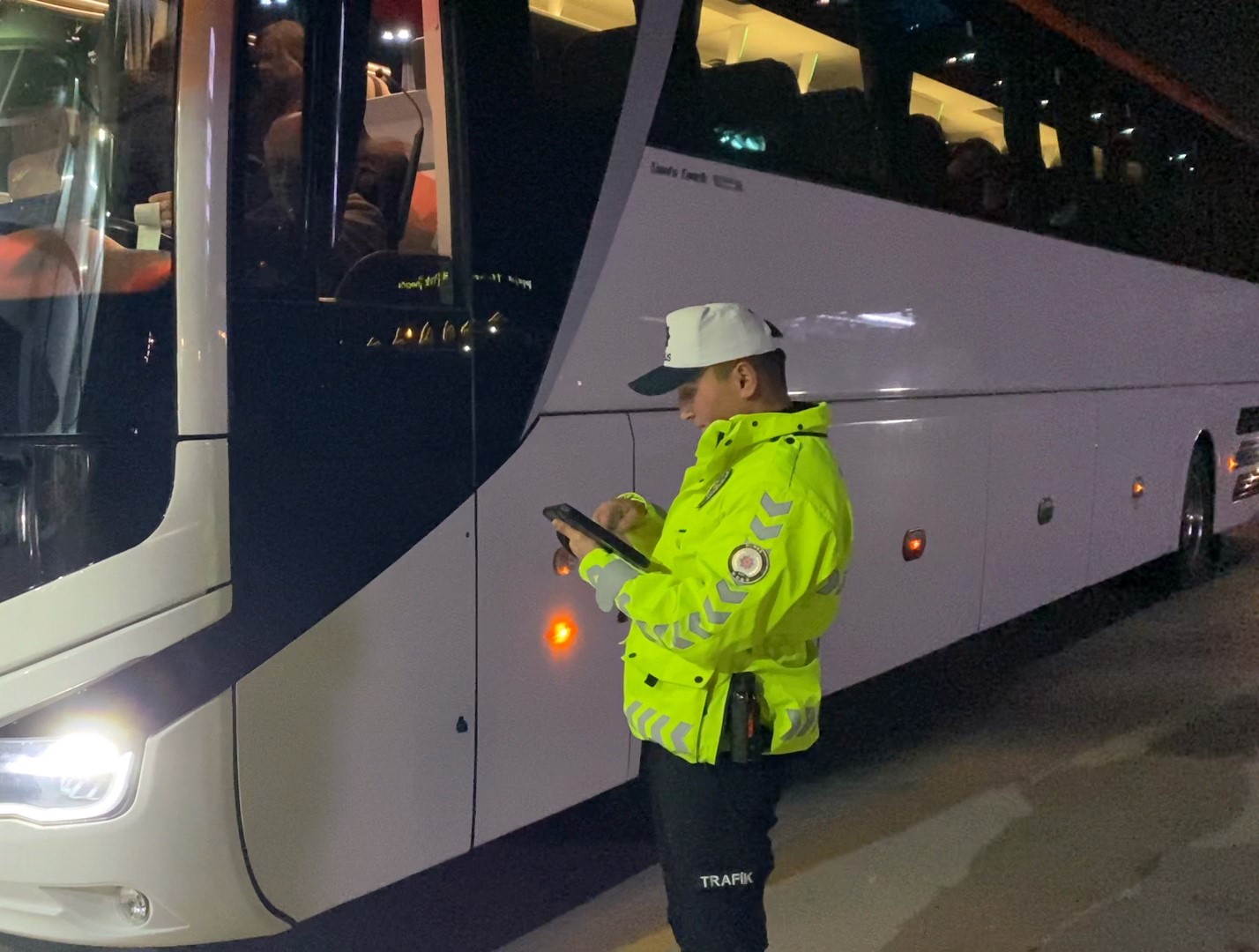inegolde bayram oncesi trafik denetimleri artirildi 1 WDercge5