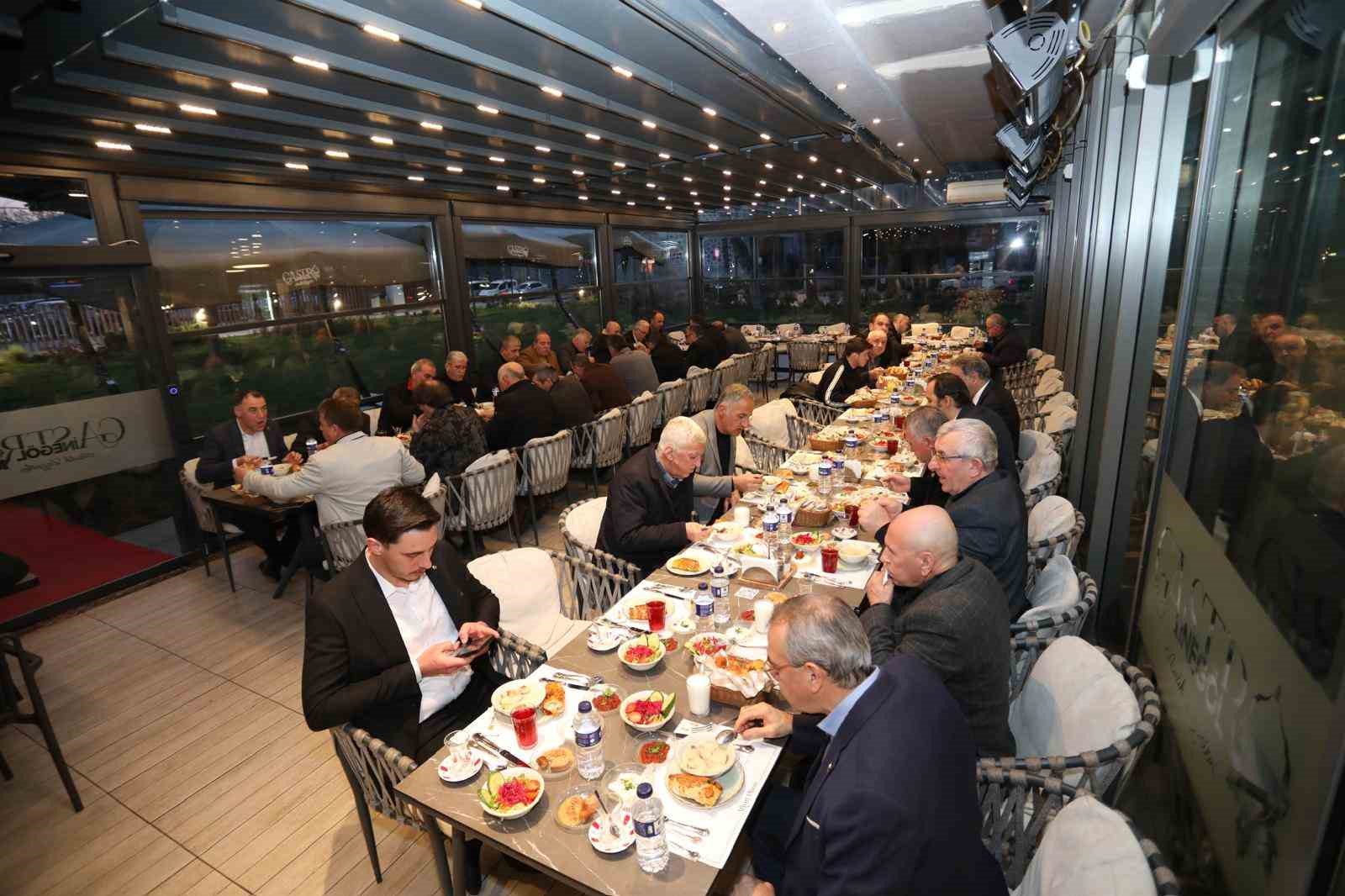 inegolde birlik ve beraberlik sofrasi kuruldu 3 JMHfb5yn