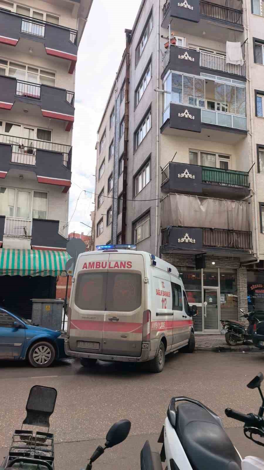 inegolde genc adam evinde olu bulundu 3