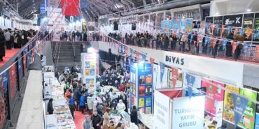 inegolde-hafta-sonu-yazarlar-gecidi-yasanacak-DqlAx36y.jpg