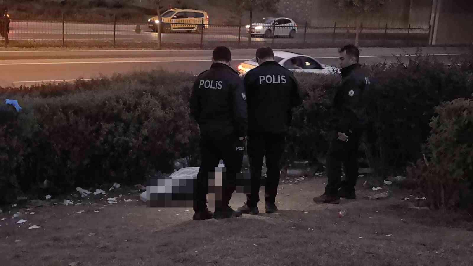 İnegöl’de köprülü kavşakta erkek cesedi bulundu 6 inegolde koprulu kavsakta erkek cesedi bulundu 2 S2ahybTR