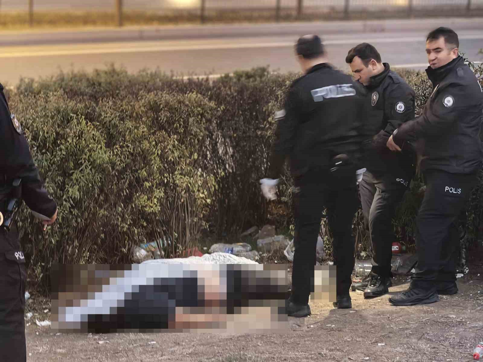 İnegöl’de köprülü kavşakta erkek cesedi bulundu 8 inegolde koprulu kavsakta erkek cesedi bulundu 4 F6j5XTIl