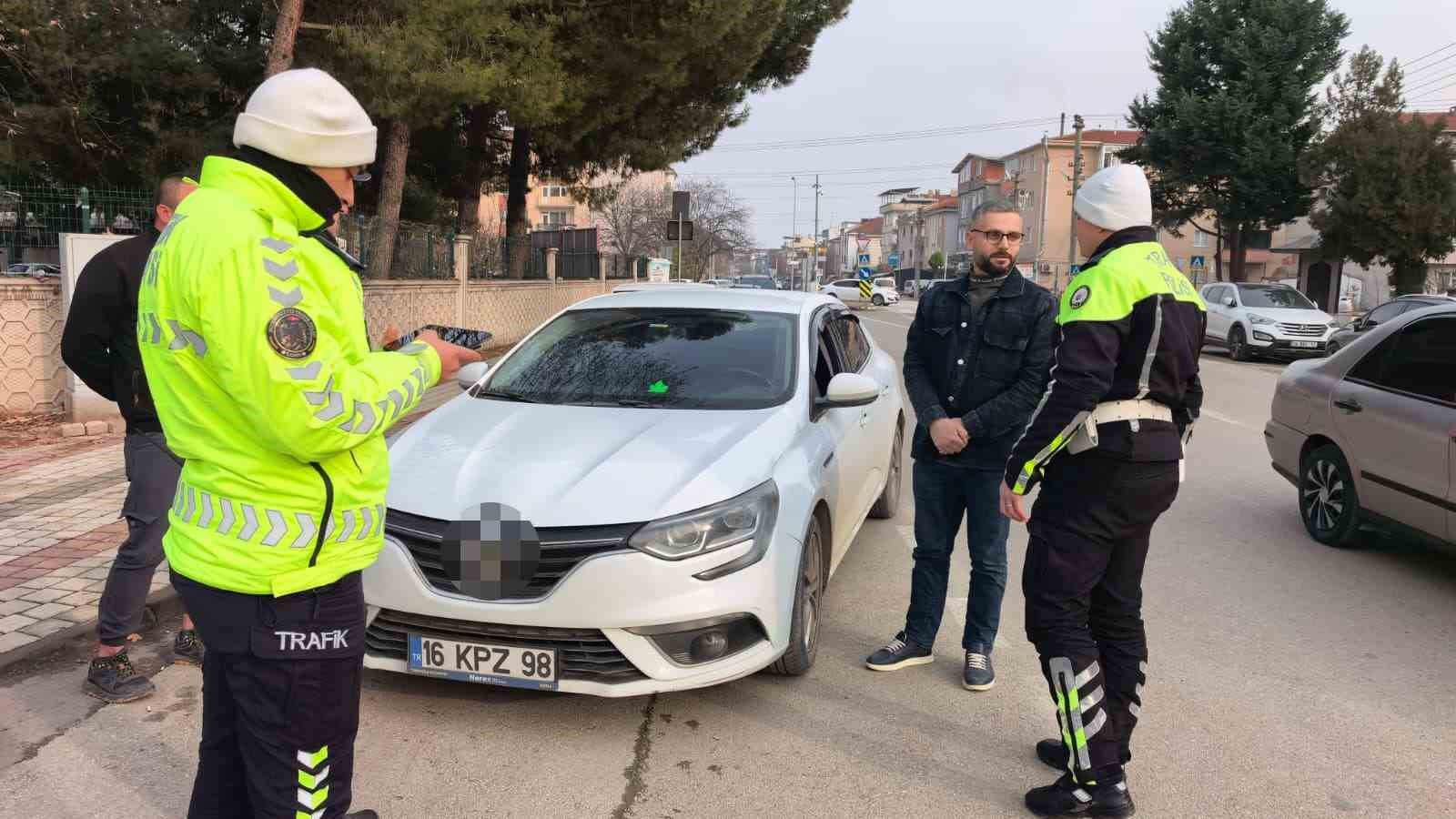 inegolde korsan taksi operasyonu 2 gWwhsmB5