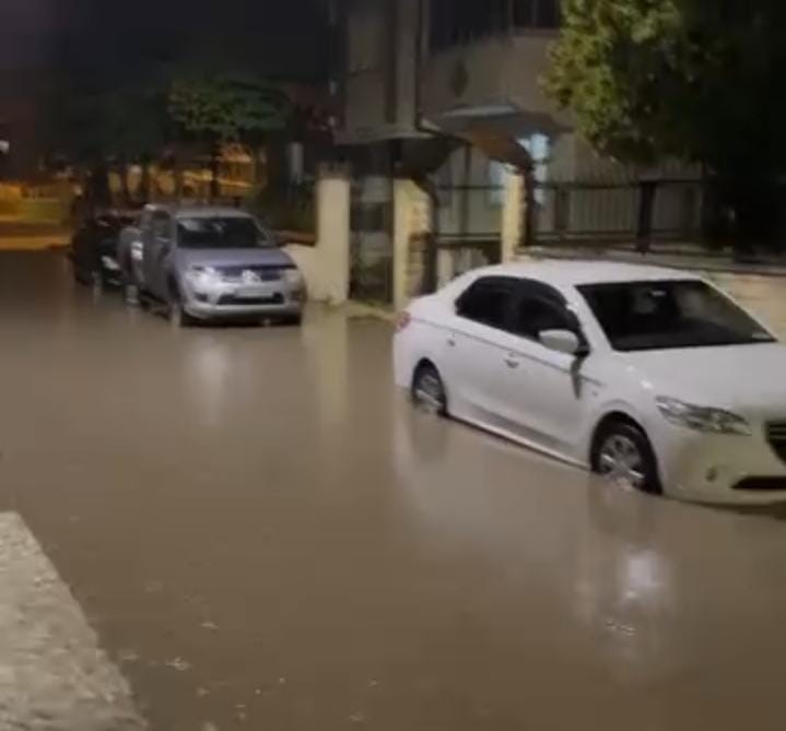 inegolde saganak hayati felc etti bir surucu aracina sandalyeyle boyle bindi 1