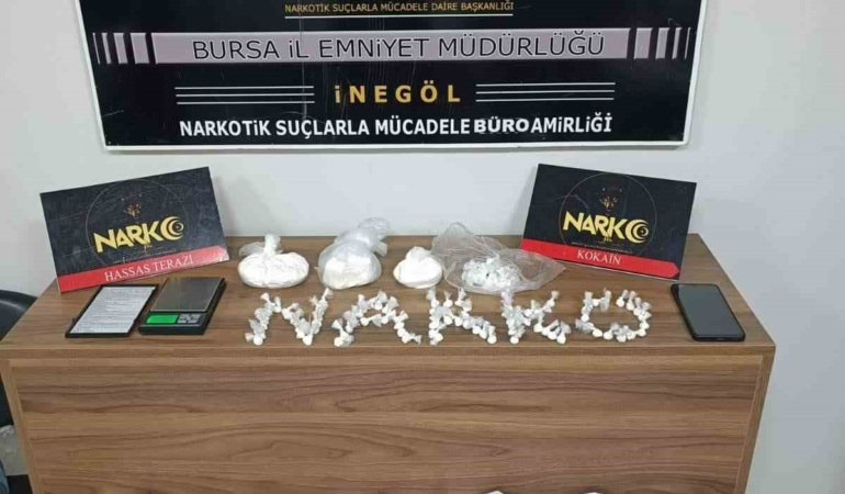 inegolde-uyusturucu-operasyonu-620-gram-kokain-ele-gecirildi-aptScF6j.jpg