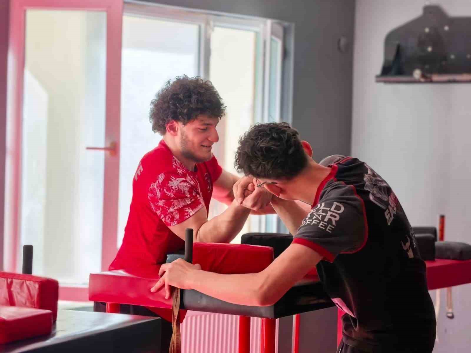 inegolden dunyaya uzanan sampiyonluklar hikayesi 7 sC83IDQK