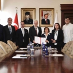 inegole-7-birimli-yeni-aile-sagligi-merkezi-icin-protokol-imzalandi-Wkx7ZxHE.jpg