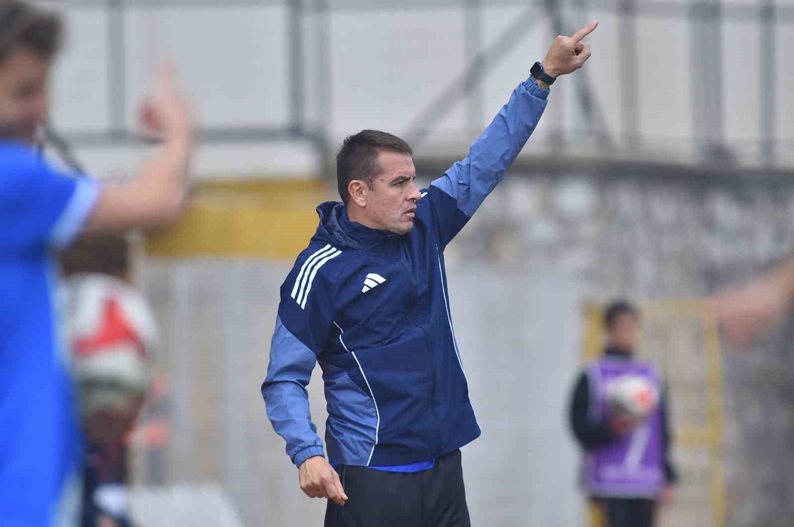 inegolspor hocasiyla yollari ayirdi 1 dqCzOYpG